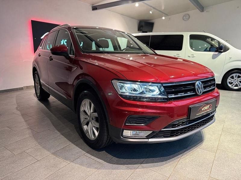 Gebraucht VW Tiguan Highline 150 PS (110 kW) 2016 Rot SUV
