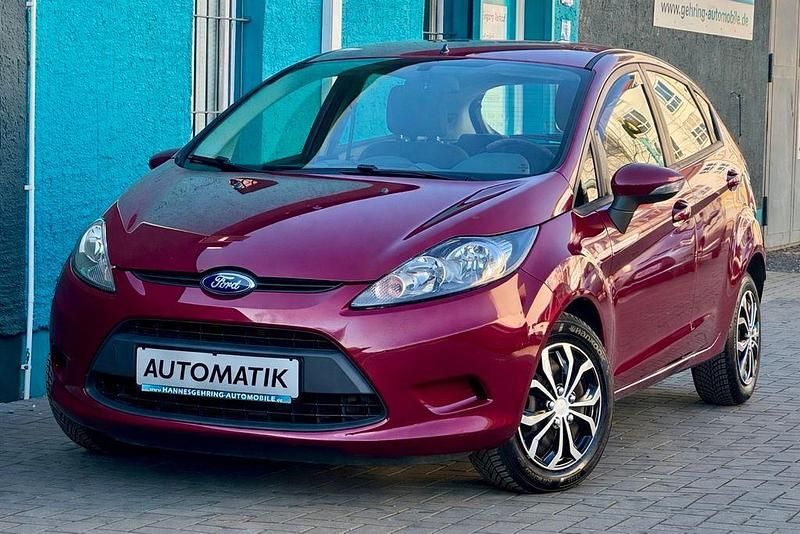 Gebraucht Ford Fiesta 97 PS (71 kW) 2011 Violet Kleinwagen
