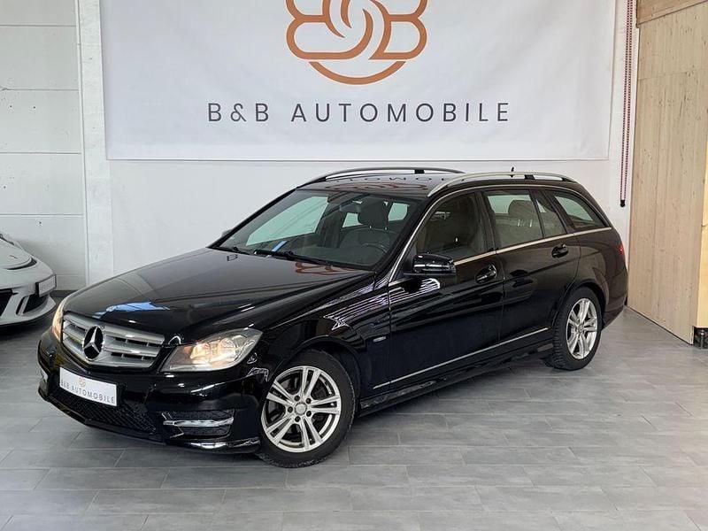 Gebraucht Mercedes C180 156 PS (114 kW) 2012 Schwarz Kombi
