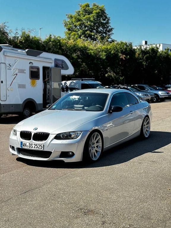 Gebraucht BMW 320 Cabriolet 170 PS (125 kW) 2008 Silber Cabrio