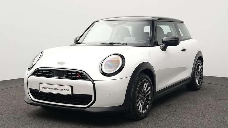 Gebraucht Mini Cooper S Classic 204 PS (150 kW) 2024 Weiß Kleinwagen