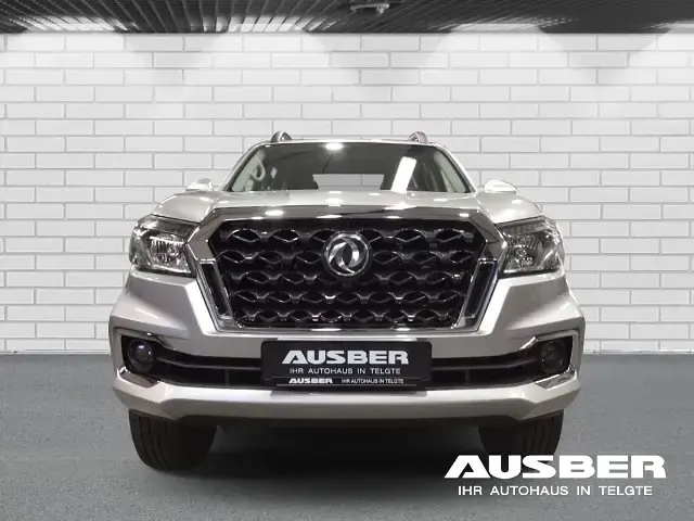 Gebraucht Nissan Navara 163 PS (119 kW) 2026 Silber Pickup