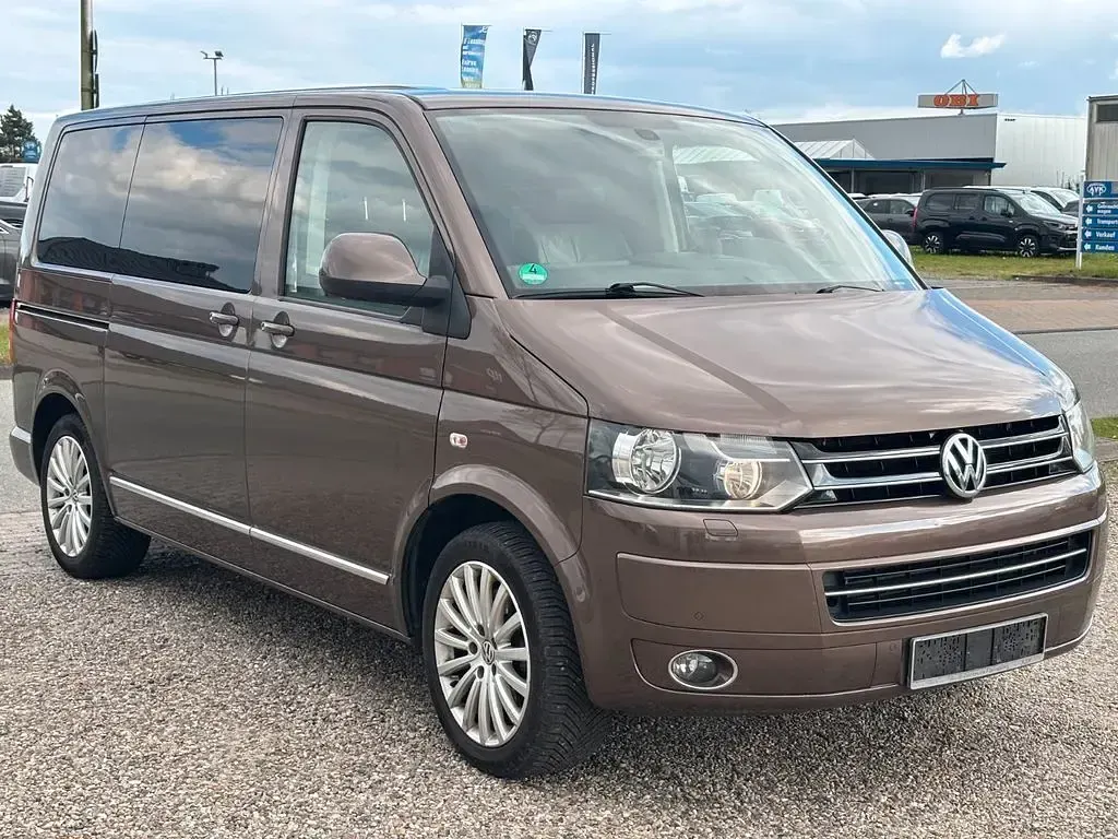 Second-hand VW T5 Highline 179 CP (131 kW) 2011 Maro Van