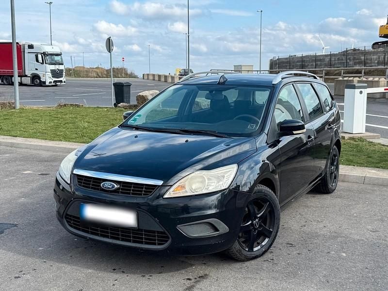 Gebraucht Ford Focus 109 PS (80 kW) 2010 Schwarz Kombi