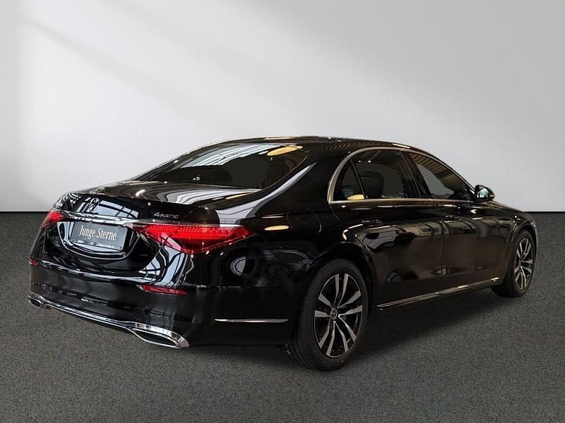 Gebraucht Mercedes S450 370 PS (272 kW) 2024 Andere farbe Limousine