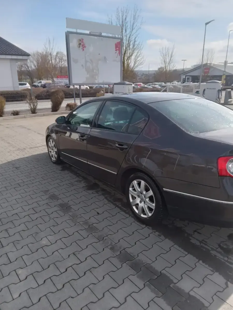 Gebraucht VW Passat 161 PS (118 kW) 2008 Grau Limousine