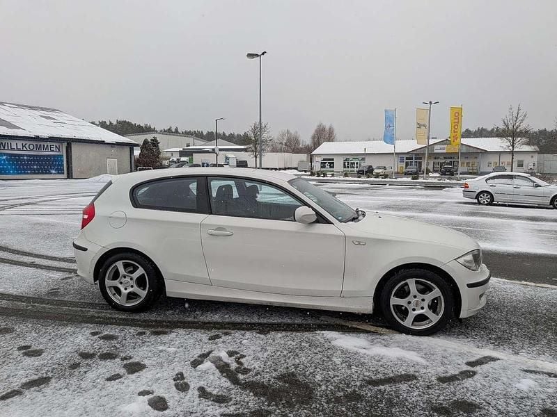 Gebraucht BMW 116 116 PS (85 kW) 2010 Kleinwagen