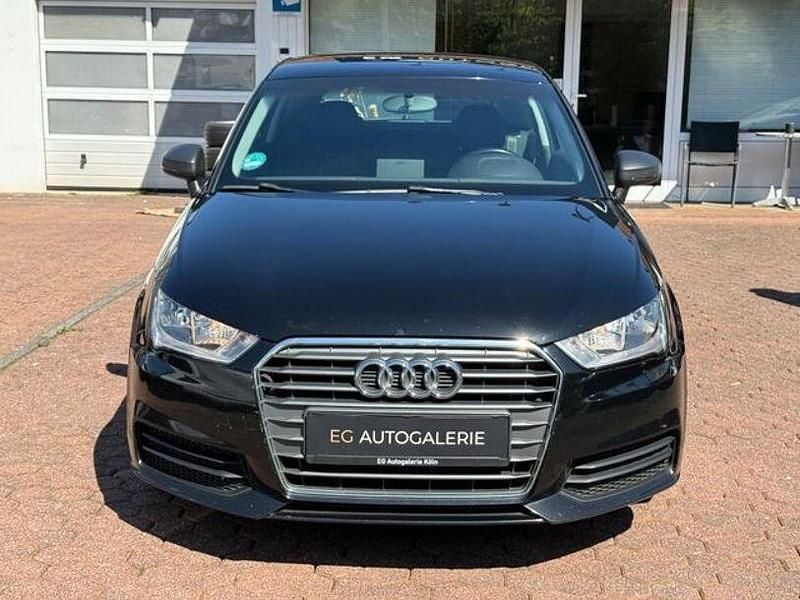 Second-hand Audi A1 Basis 90 CP (66 kW) 2012 Negru Hatchback