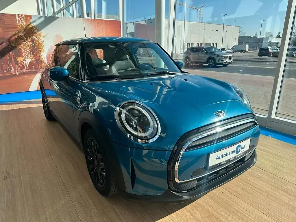 Usata Mini ONE 102 CV (75 kW) 2022 Blu Utilitaria