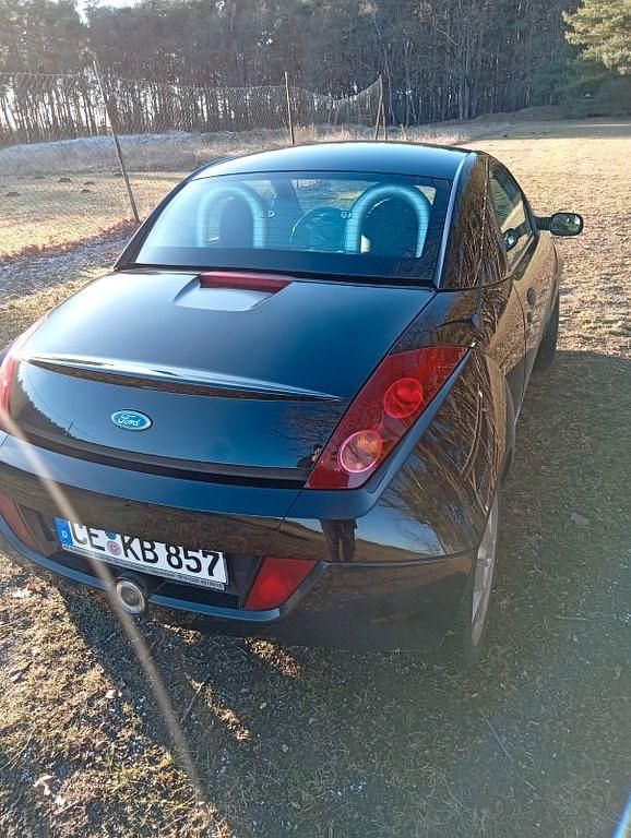 Gebraucht Ford StreetKa 95 PS (69 kW) 2005 Schwarz Cabrio