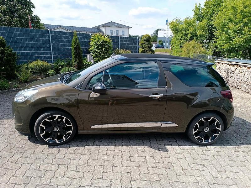 Andere farben Gebraucht 2013 Citroën DS3 Cabriolet Cabrio | 3.050 € (Superpreis) - Bild 1/4