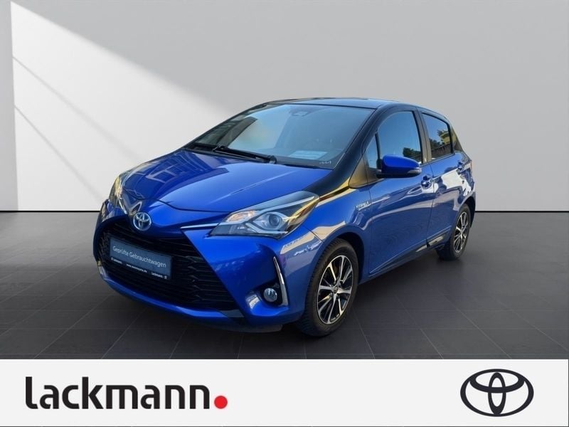 Gebraucht Toyota Yaris Hybrid Team 101 PS (74 kW) 2018 Blau Limousine