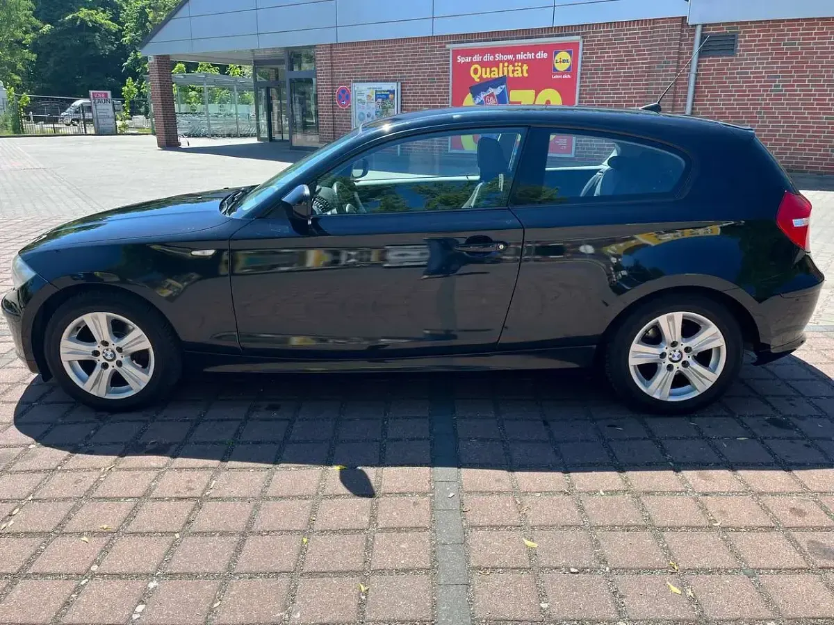 Brugt BMW 116 122 HK (89 kW) 2012 Sort Hatchback