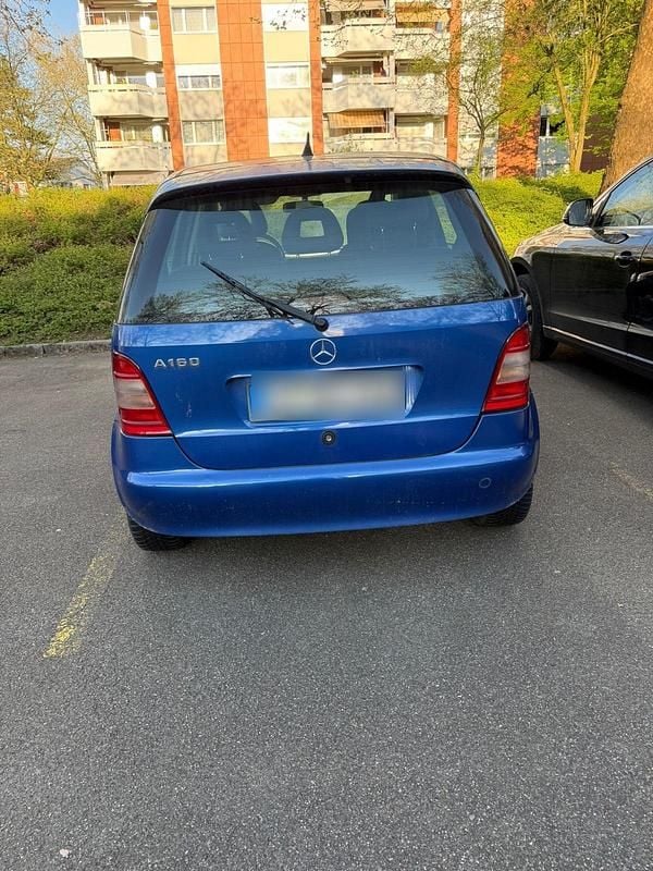 Gebraucht Mercedes A160 102 PS (75 kW) 1998 Blau Kleinwagen