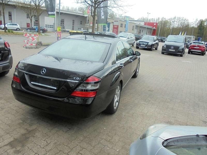 Gebraucht Mercedes S320 235 PS (172 kW) 2007 Schwarz Limousine