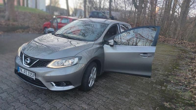 Gebraucht Nissan Pulsar Tekna 116 PS (85 kW) 2016 Grau Kleinwagen