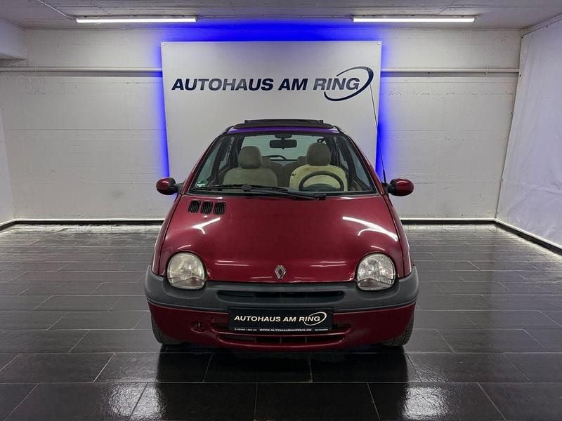 Usata Renault Twingo 75 CV (55 kW) 2003 Rosso Utilitaria