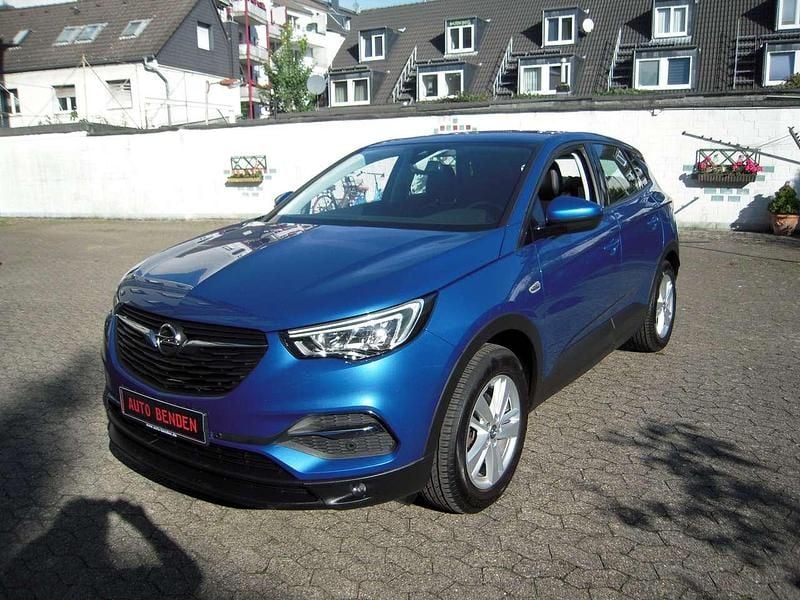 Blau Gebraucht 2020 Opel Grandland X Innovation SUV | 13.950 € (Guter Preis) - Bild 1/4