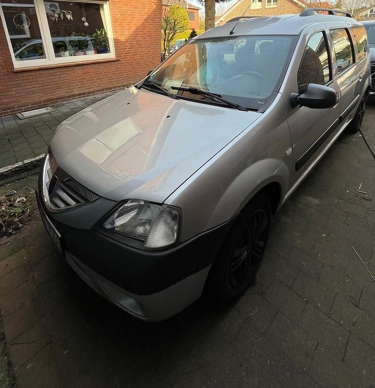 Gebraucht Dacia Logan MCV 87 PS (63 kW) 2008 Silber Limousine