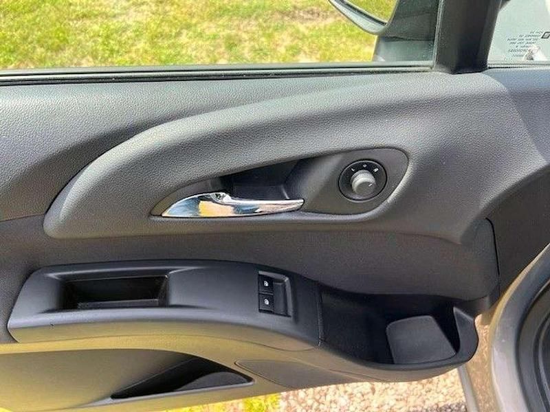 Gebraucht Opel Meriva Design Edition 120 PS (88 kW) 2012 Braun Van / Kleinbus