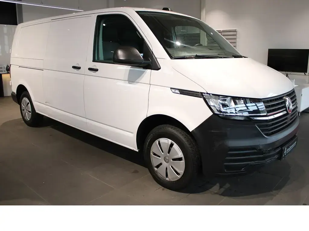 Gebraucht VW Transporter 110 PS (80 kW) 2023 Weiß Van