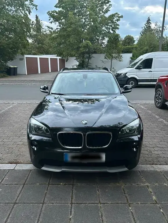 Gebraucht BMW X1 150 PS (110 kW) 2010 Schwarz SUV