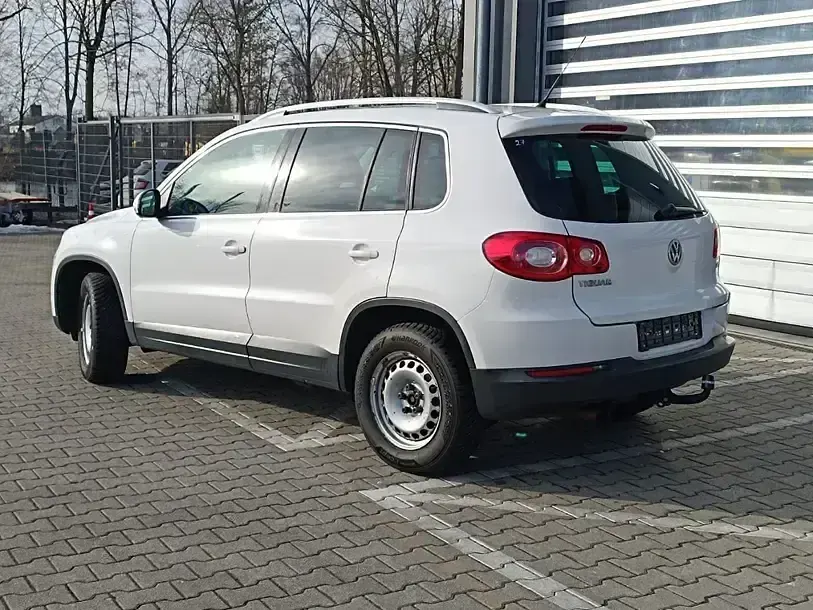 Gebraucht VW Tiguan Sportline 150 PS (110 kW) 2009 Candyweiß SUV