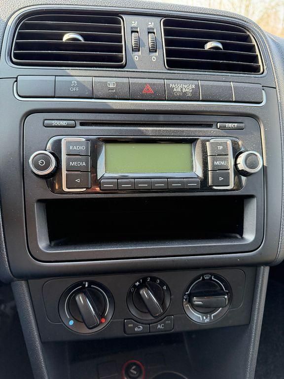 Gebraucht VW Polo Trendline 60 PS (44 kW) 2011 Schwarz Kleinwagen