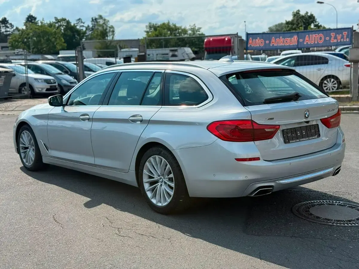 Gebraucht BMW 540 Luxury Line 320 PS (235 kW) 2020 Silber Kombi