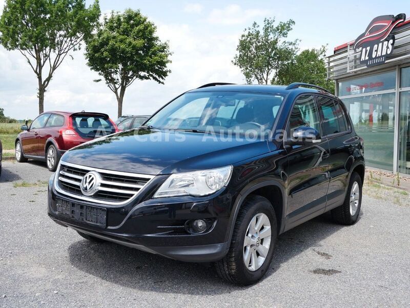 Schwarz Gebraucht 2009 VW Tiguan Track & Field SUV | 5.990 € (Superpreis) - Bild 1/4