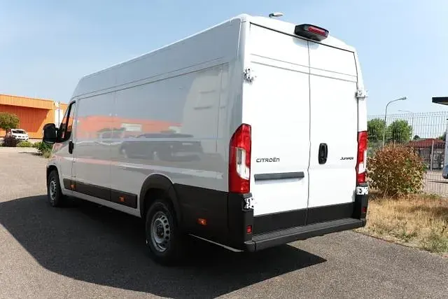 Neu Citroën Jumper 140 PS (102 kW) 2026 Eisweiß eisweiß Van / Kleinbus