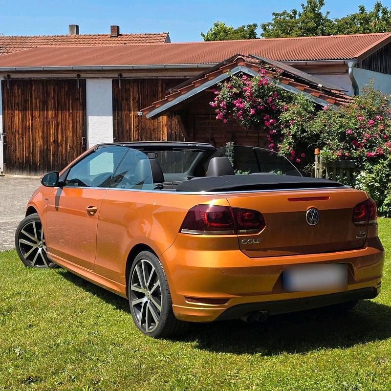 Gebraucht VW Golf Cabriolet LOUNGE 105 PS (77 kW) 2016 Orange Cabrio