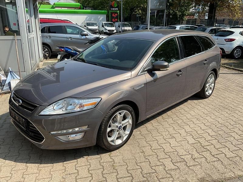 Brisbane braun (met.) Gebraucht 2011 Ford Mondeo Titanium Kombi | 6.777 € (Etwas zu teuer) - Bild 1/4