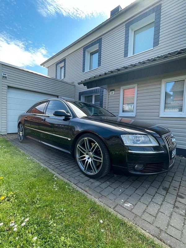 Schwarz Gebraucht 2007 Audi A8L Sport Limousine | 8.900 € (Fairer Preis) - Bild 1/4