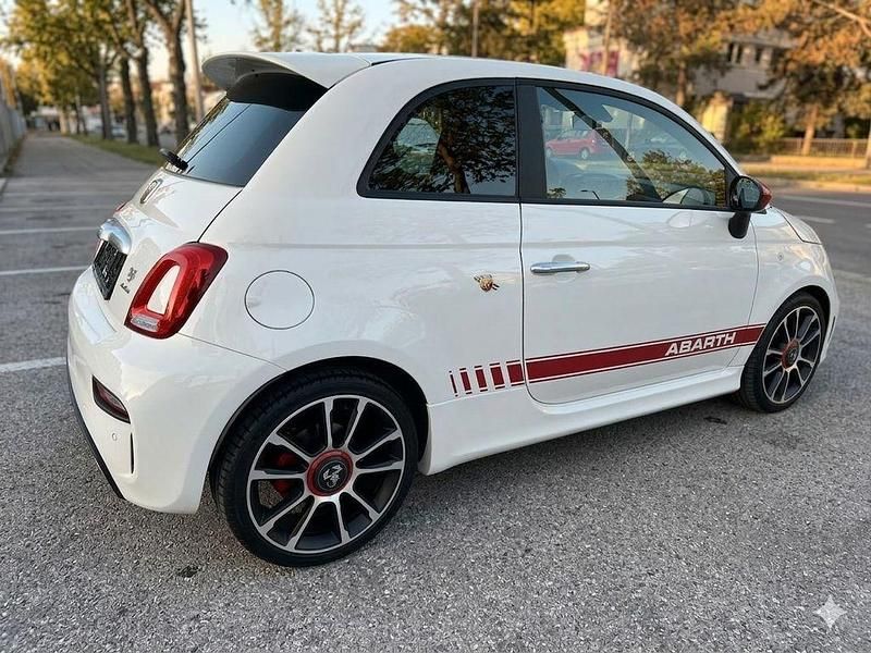 Gebraucht Abarth 595 Turismo 165 PS (121 kW) 2022 Weiß Kleinwagen