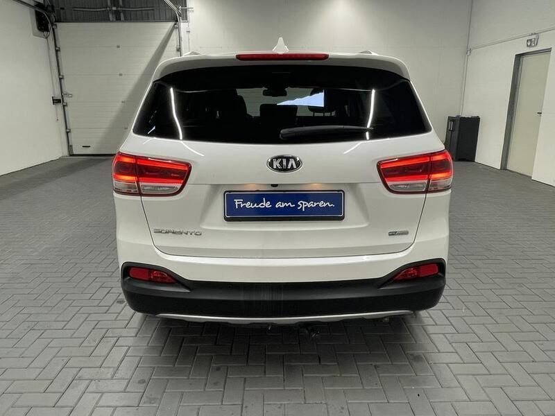Gebraucht Kia Sorento Platinum Edition 200 PS (147 kW) 2017 Weiß ((swp) snow white pearl met SUV
