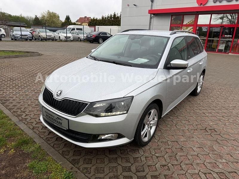 Gebraucht Skoda Fabia Joy 90 PS (66 kW) 2016 Silber Kombi