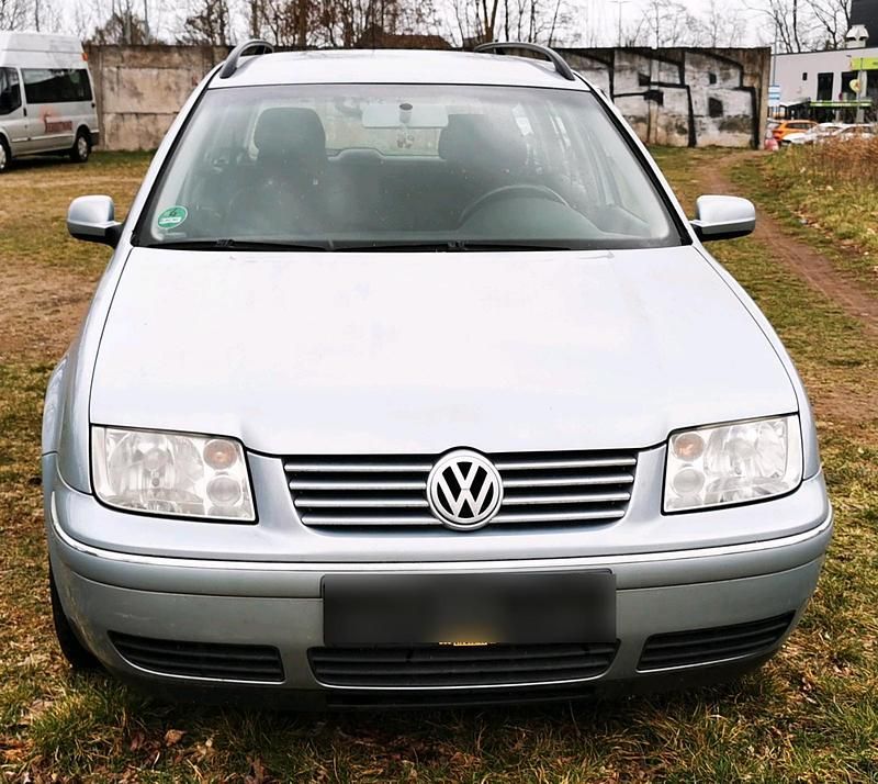 Gebraucht VW Bora 115 PS (84 kW) 2003 Blau Kombi