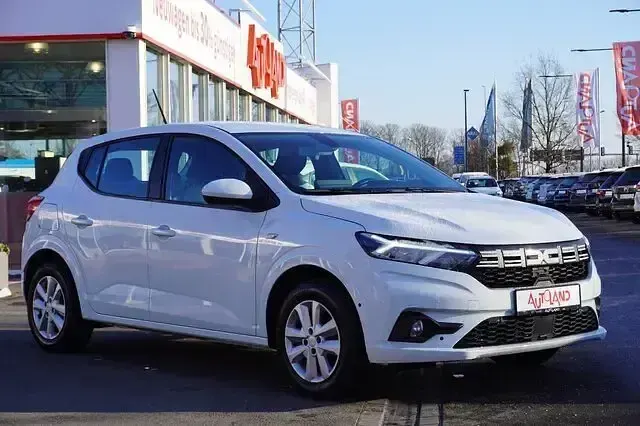 Brugt Dacia Sandero Expression 91 HK (66 kW) 2023 Hvid Hatchback