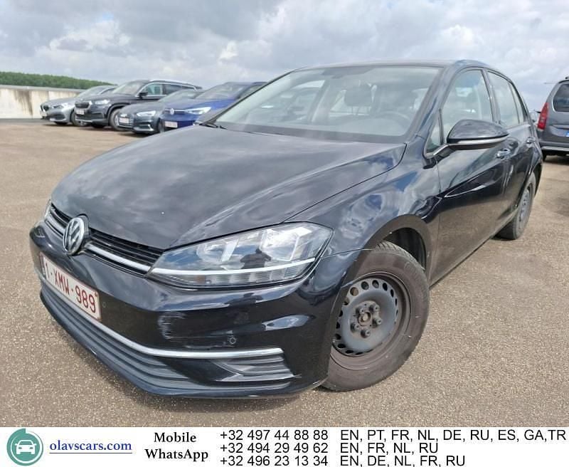 Schwarz Gebraucht 2020 VW Golf VII Comfortline Limousine | 12.221 € (Superpreis) - Bild 1/4