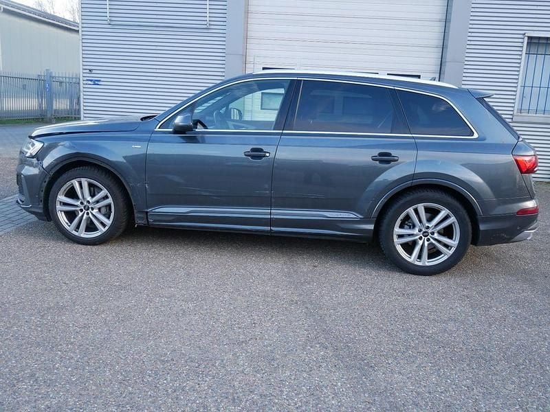 Gebraucht Audi Q7 S-Line 286 PS (210 kW) 2022 Grau SUV