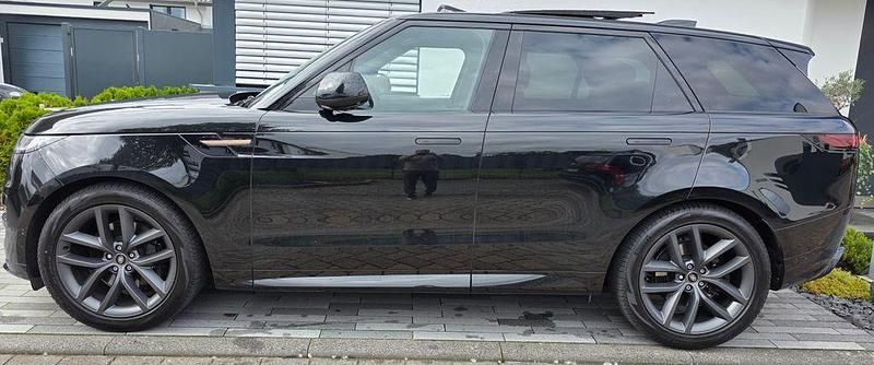 Gebraucht Land Rover Range Rover Sport Dynamic 300 PS (220 kW) 2023 Schwarz SUV
