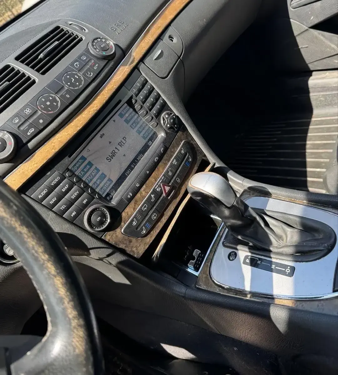 Gebraucht Mercedes E220 Avantgarde 150 PS (110 kW) 2004 Silber Kombi