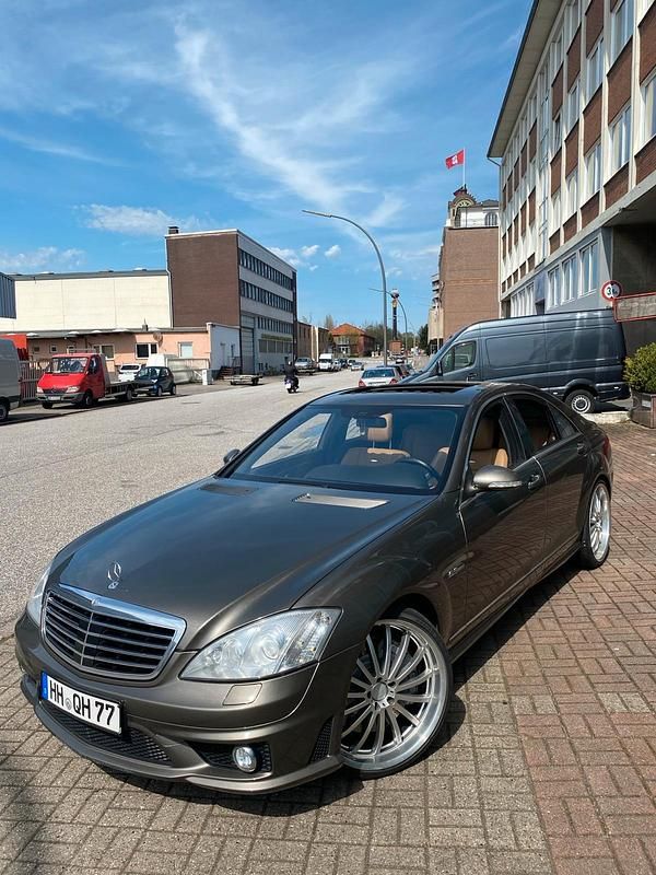 Gold Gebraucht 2008 Mercedes S63 AMG AMG Limousine | 32.000 € - Bild 1/4