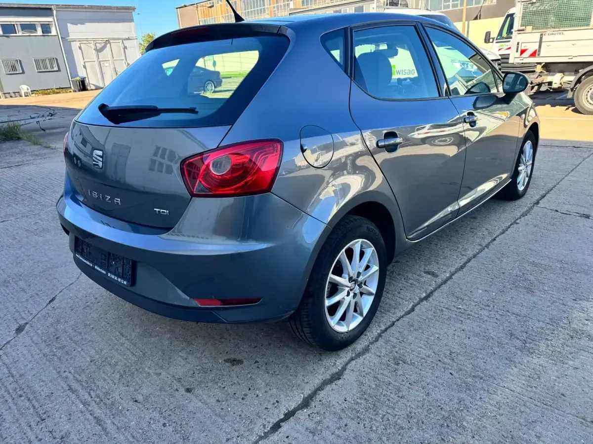 Gebraucht Seat Ibiza 105 PS (77 kW) 2017 Grau Kleinwagen