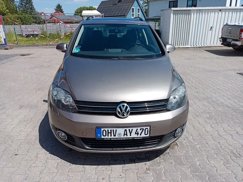Gebraucht VW Golf Plus Comfortline 122 PS (89 kW) 2009 Braun Van / Kleinbus