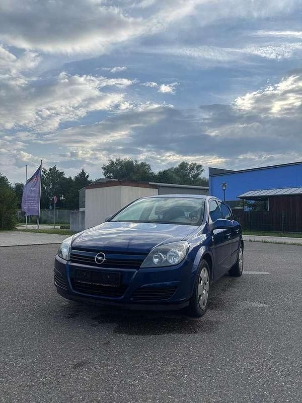 Blau Gebraucht 2005 Opel Astra Kombi | 1.600 € (Fairer Preis) - Bild 1/4