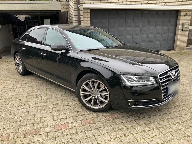 Gebraucht Audi A8L Ambiente 262 PS (192 kW) 2016 Schwarz Limousine