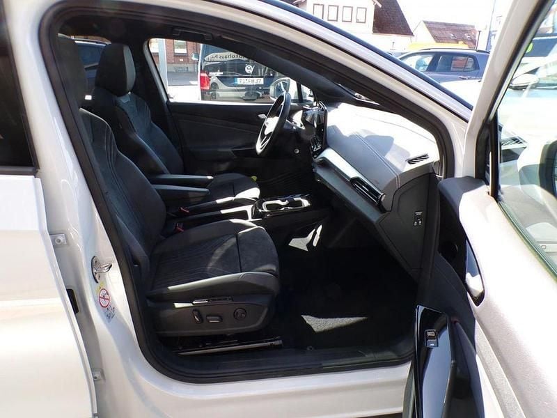 Gebraucht VW ID.5 Pro 127 kW (174 PS) 2023 Gletscherweiß SUV