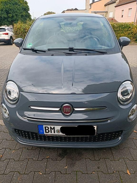 Grau Gebraucht 2020 Fiat 500 Lounge Kleinwagen | 10.100 € (Fairer Preis) - Bild 1/4